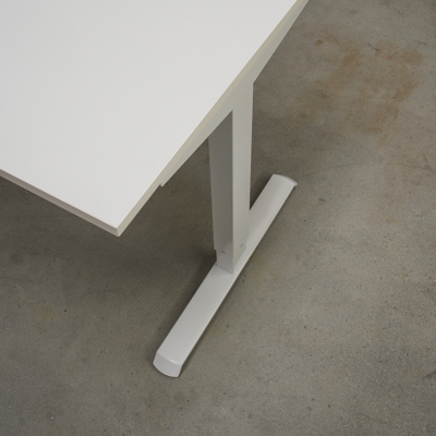 Schreibtisch steh/sitz | 180x80 cm | Weiß mit weißem Gestell