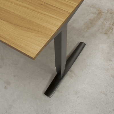 Schreibtisch steh/sitz | 120x80 cm | Nussbaum mit schwarzem Gestell